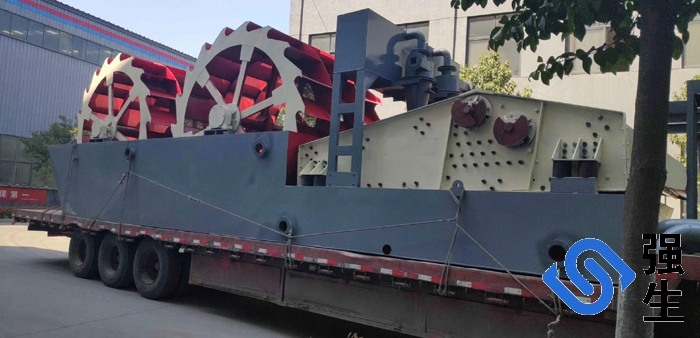 細(xì)砂回收機(jī)發(fā)貨現(xiàn)場(chǎng)(實(shí)景拍攝)